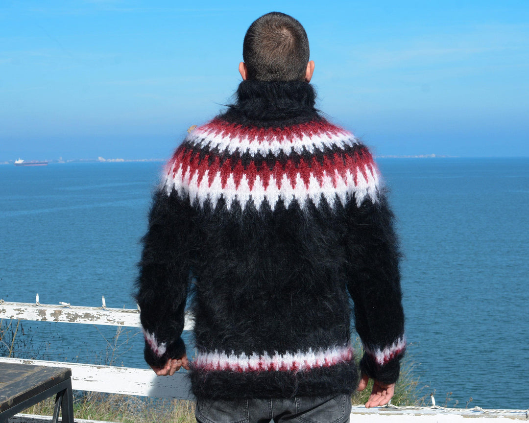 Fluffy Icelandic Mohair Sweater – Hand-Knitted Lopi Men’s Pullover T677