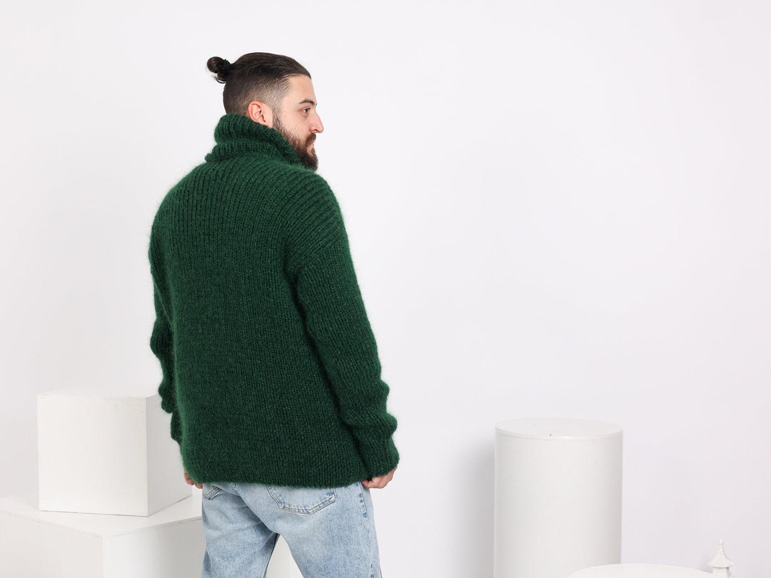 Chunky Green Mohair Sweater – Hand-Knitted Fluffy Turtleneck Jumper T1661