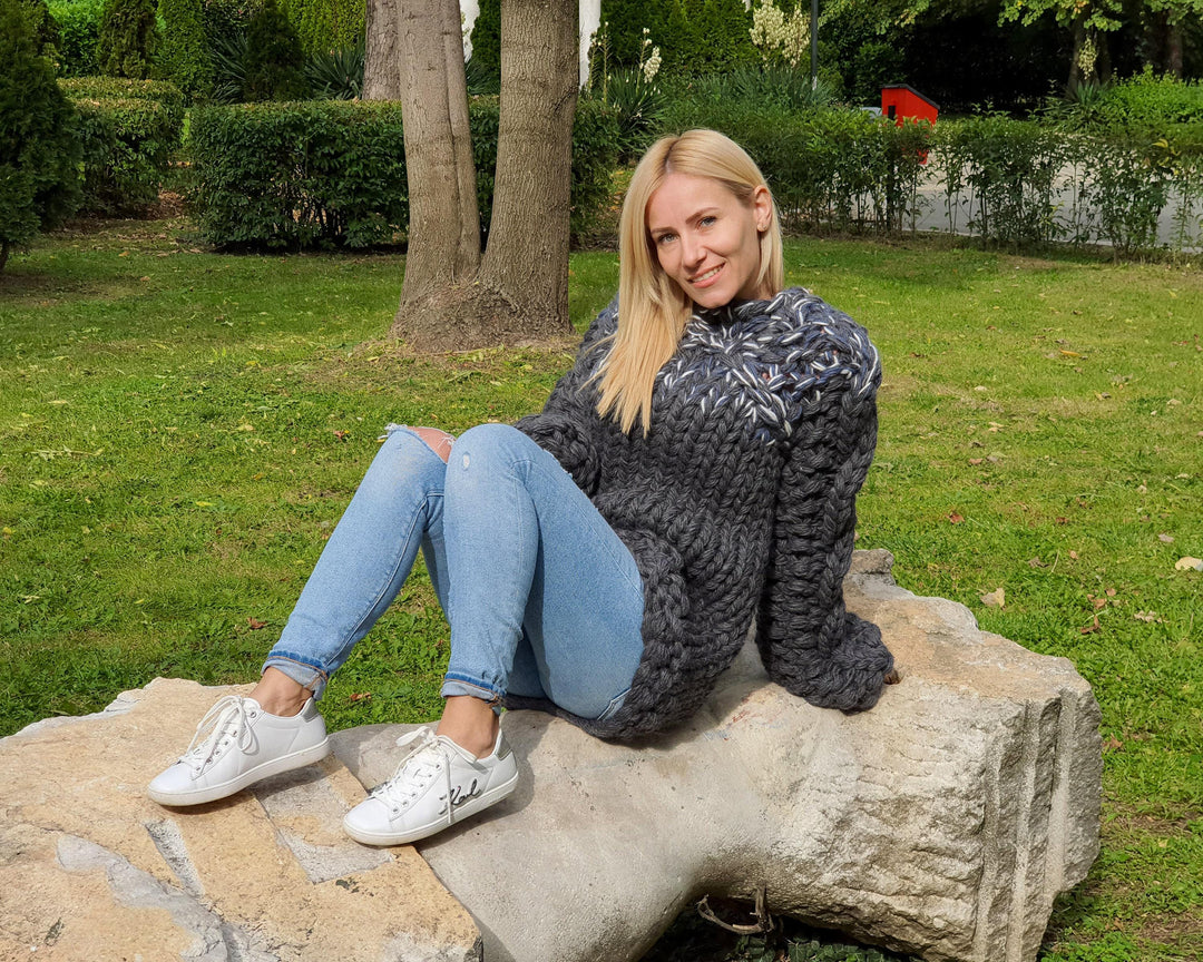 10-Strand Chunky Cable Knit Sweater – Hand-Knitted Wool Blend Pullover with Cables T900
