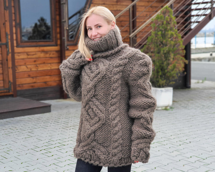 Wool Cable Knit Sweater – Hand-Knitted Chunky Warm Pullover T924