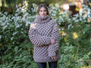 Pullover – Braun – 100 % Wolle – 5-fädig – Zopfmuster, Wabenmuster – T1198