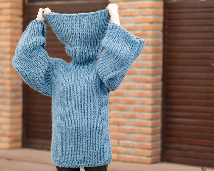Thick Hand-Knitted Blue Wool Sweater with Extra-Large Turtleneck and Sleeves T1382
