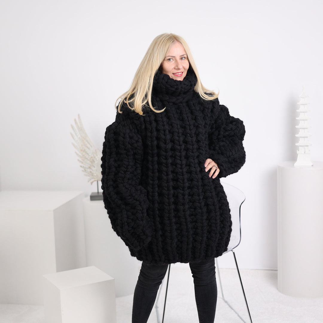 Heavy Hand Knit Wool Sweater, Chunky English Rib T1625