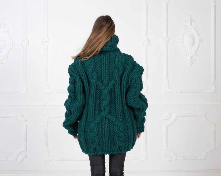 Mega Thick Wool Sweater – Hand-Knitted Green Soft Turtleneck Cable Pullover T968W