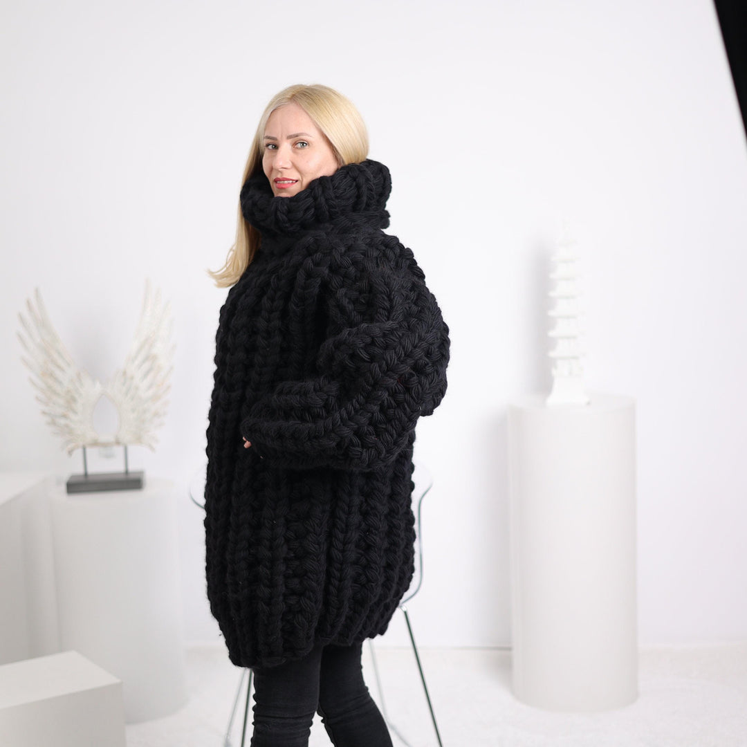 Heavy Hand Knit Wool Sweater, Chunky English Rib T1625