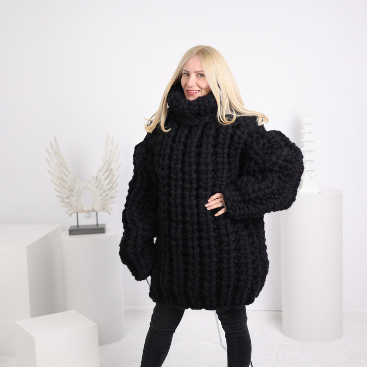 Heavy Hand Knit Wool Sweater, Chunky English Rib T1625