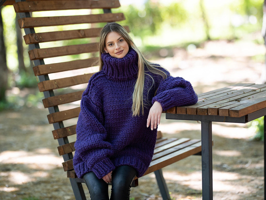 5-Strand Purple Wool Sweater – Hand-Knitted Chunky Woolen Pullover T1202