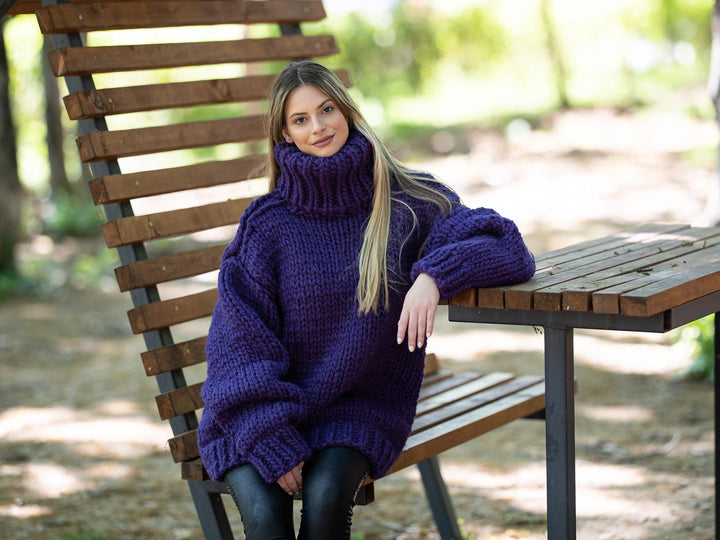 5-Strand Purple Wool Sweater – Hand-Knitted Chunky Woolen Pullover T1202