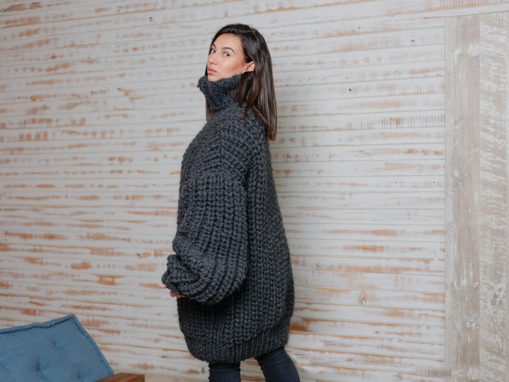 Gray English Rib Oversized Wool Sweater – Thick Hand-Knitted 100% Soft Wool Jumper T1105