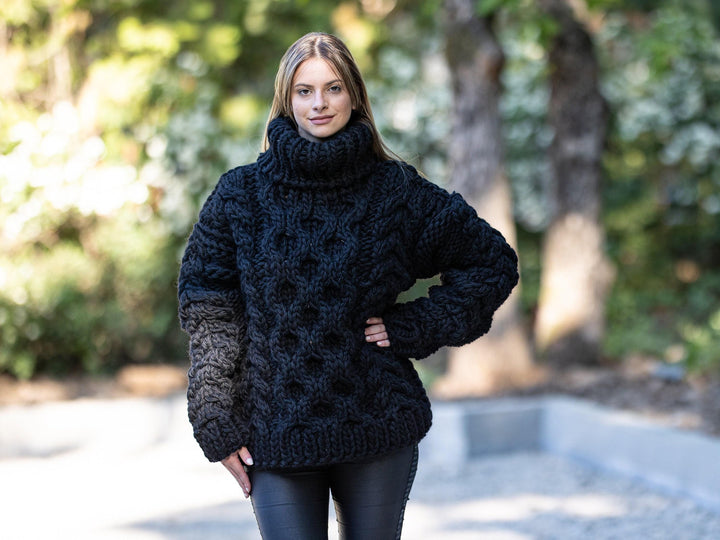 Black Cable Knit Wool Sweater – Hand-Knitted Chunky Oversized Pullover T1200
