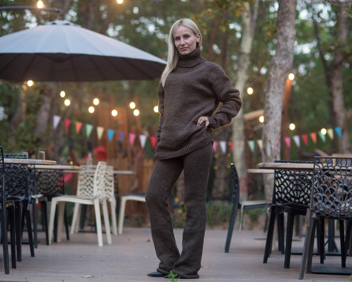 Wool Sweater Brown Itchy Knit, Hand Knitted 100% Raw Wool Pullover T875