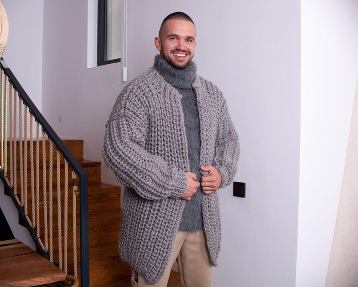 Hand-Knitted Wool Cardigan – Chunky Oversized English Rib Knit Jacket T888M