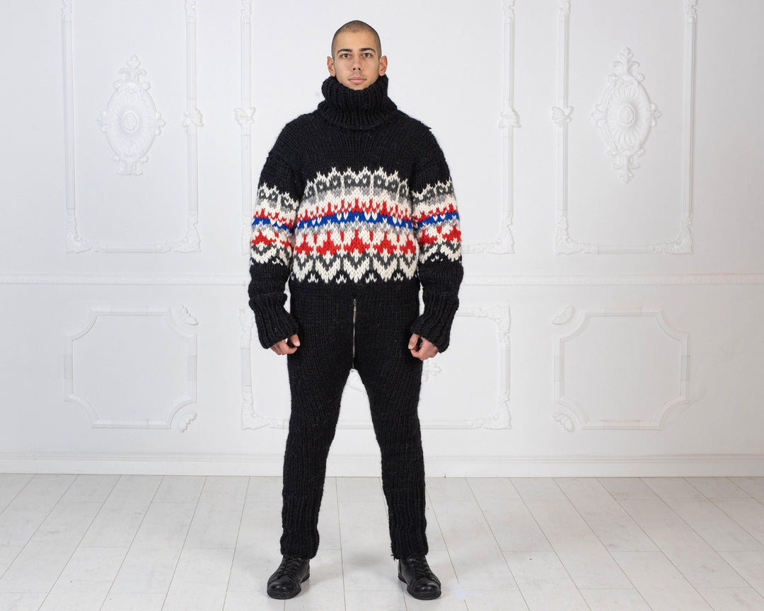 100% Wool Hand-Knitted Men’s Catsuit – Icelandic Wooly Full Body Overall T977M