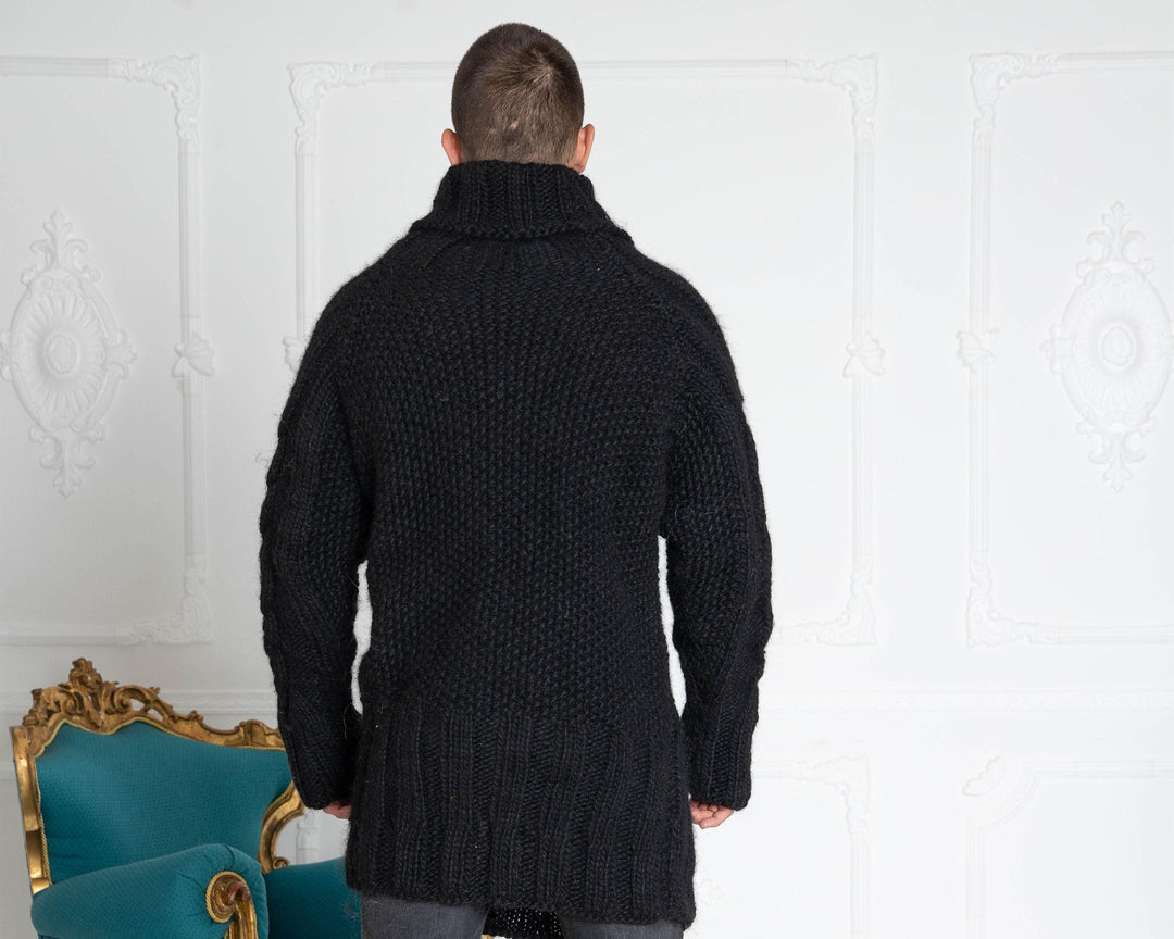 Hand-Knitted Black Wool Sweater – Chunky Cable Knit Woolen Jumper T636