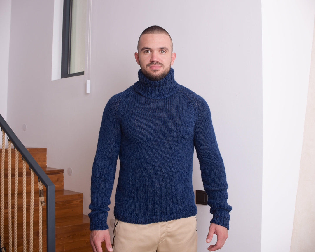 Raw Wool Itchy Sweater – Hand-Knit Chunky Turtleneck Loose Men’s Pullover T824M