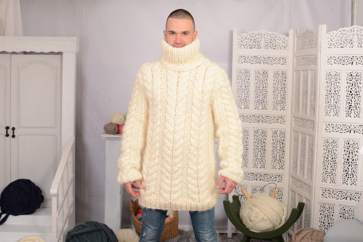 Hand-Knitted Chunky Sweater – Mohair and Soft Wool Blend Turtleneck Jumper T730M