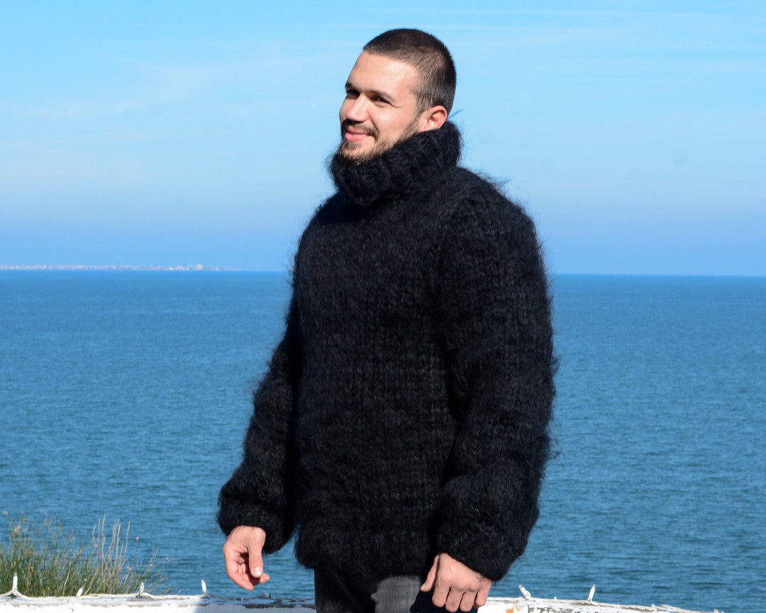 Black Mohair and Wool Mix Sweater – Chunky Hand-Knitted Turtleneck Pullover T674M
