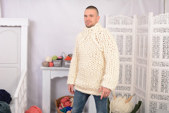 14-Strand Chunky Knit Wool Sweater – Hand-Knitted Cream Wool Pullover T707M