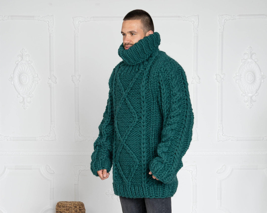 5-Strand Thick Green Wool Sweater – Massive Hand-Knitted Cable Knit Pullover T629M