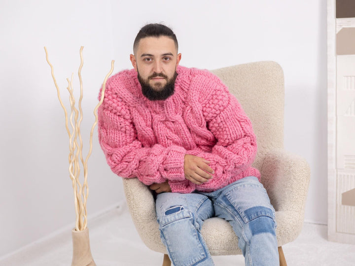 Chunky Pink Wool Sweater – 5-Strand Thick Hand-Knitted Cable Knit Men’s Jumper T1665