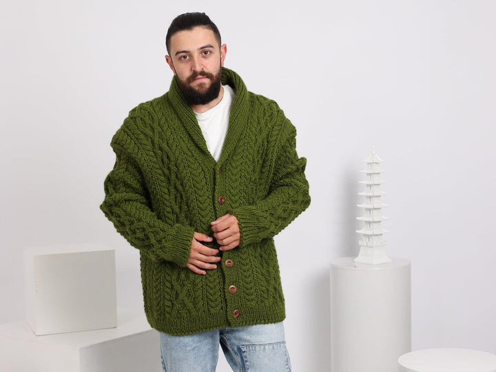 Green Men’s Cardigan – Hand-Knitted 100% Wool Chunky Knit Jacket T1645