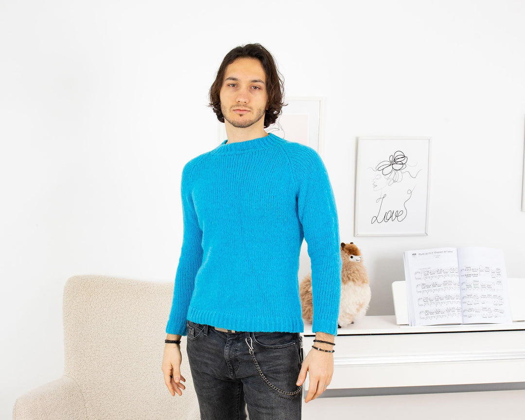 Hand-Knitted Soft Merino Wool Sweater – Blue Men’s Jumper T1330