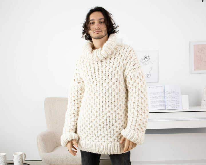 Chunky Hand-Knitted Baby Alpaca Sweater – Extra Soft Honeycomb Jumper T1339