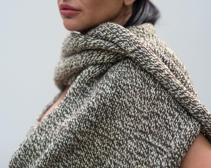 Unisex Wool Scarf – Hand Knitted Itchy Raw Wool Neck Warmer T867