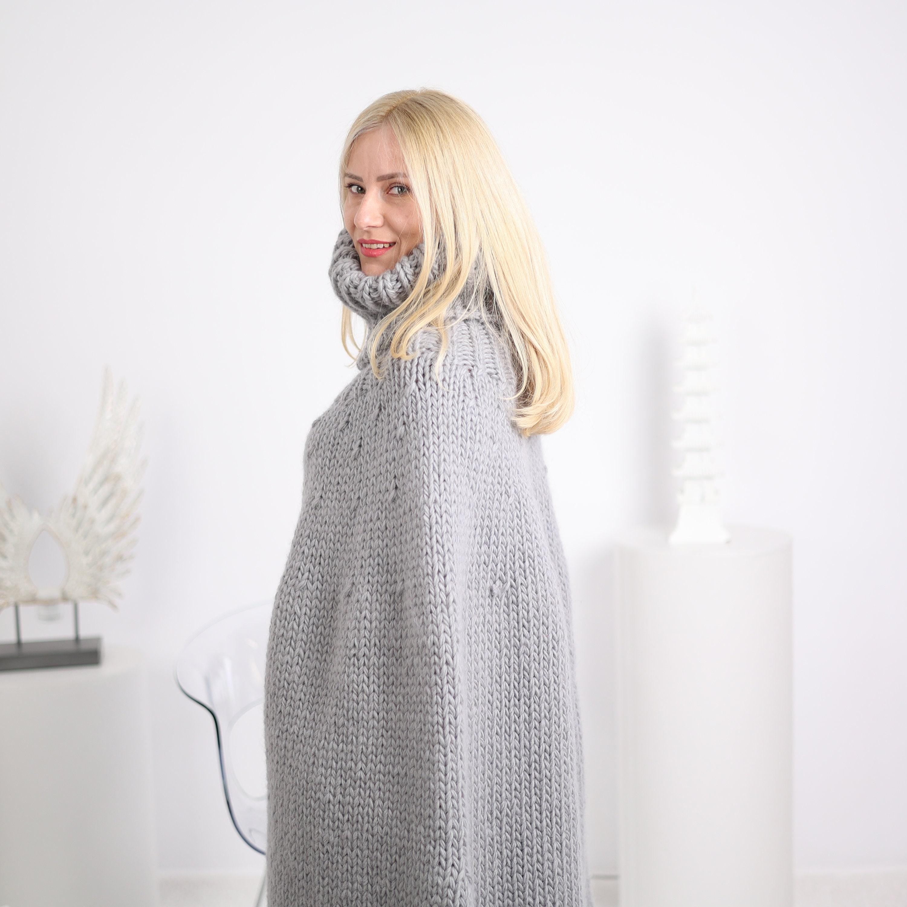 Tiffy Mohair Gray Wool 50 cm Turtleneck Poncho T1628