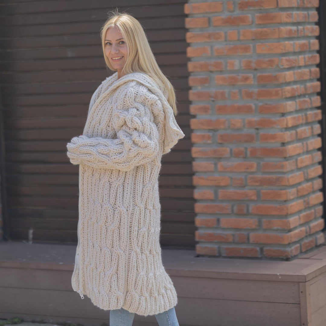 Chunky Wool Cable Knit Cardigan – Hand Knitted Zip Coat with 50 cm Turtleneck T1868