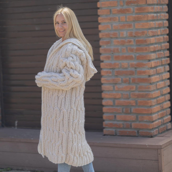 Chunky Wool Cable Knit Cardigan – Hand Knitted Zip Coat with 50 cm Turtleneck T1868