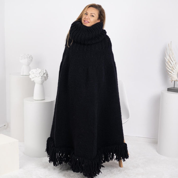 Black Wool Poncho – Hand Knitted Chunky Knit with 80 cm Turtleneck T1754