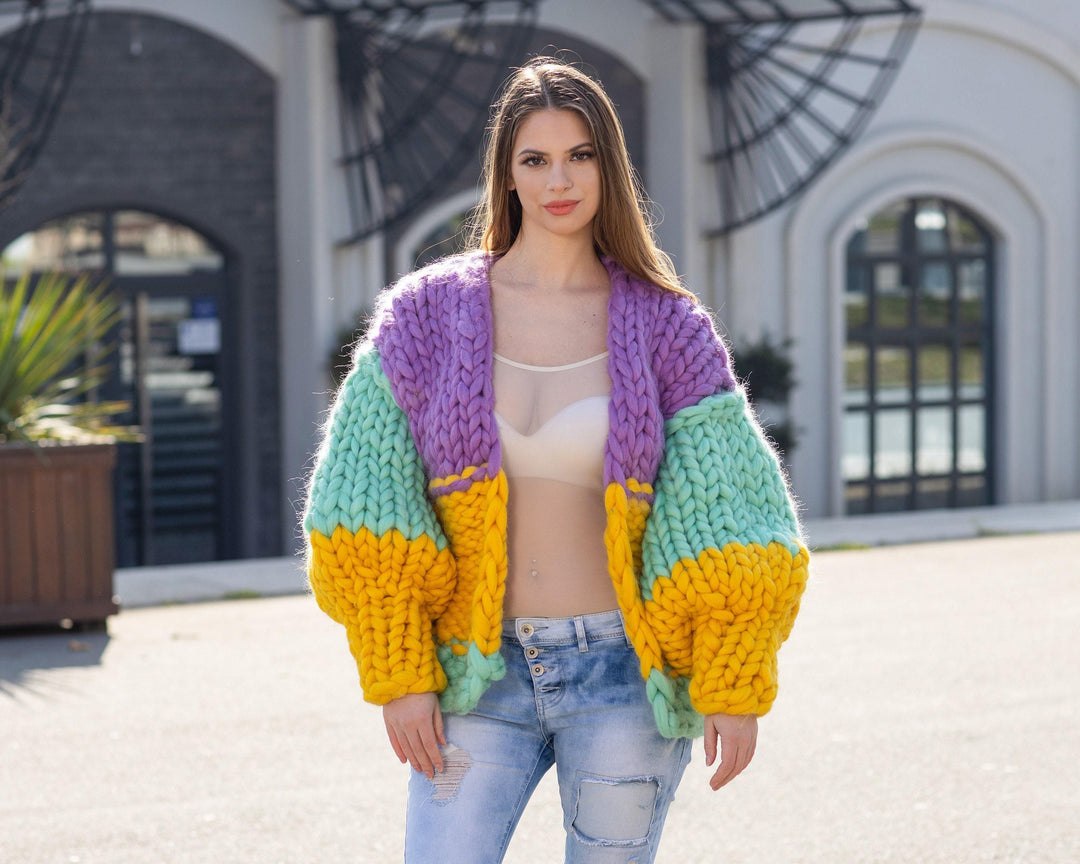 Chunky Merino Wool Cardigan – Hand Knitted Super Thick Marshmallow Coat T1042