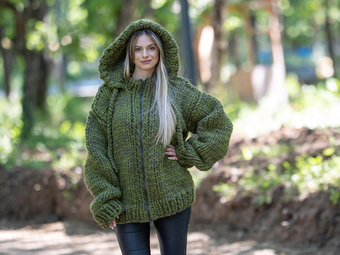Extra Chunky Wool Cardigan – 14-Strand Hand Knitted Alpaca Merino Blend T1211