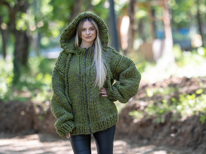 Extra Chunky Wool Cardigan – 14-Strand Hand Knitted Alpaca Merino Blend T1211
