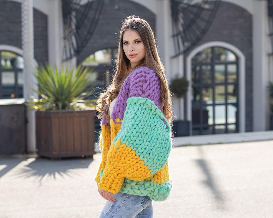 Chunky Merino Wool Cardigan – Hand Knitted Super Thick Marshmallow Coat T1042
