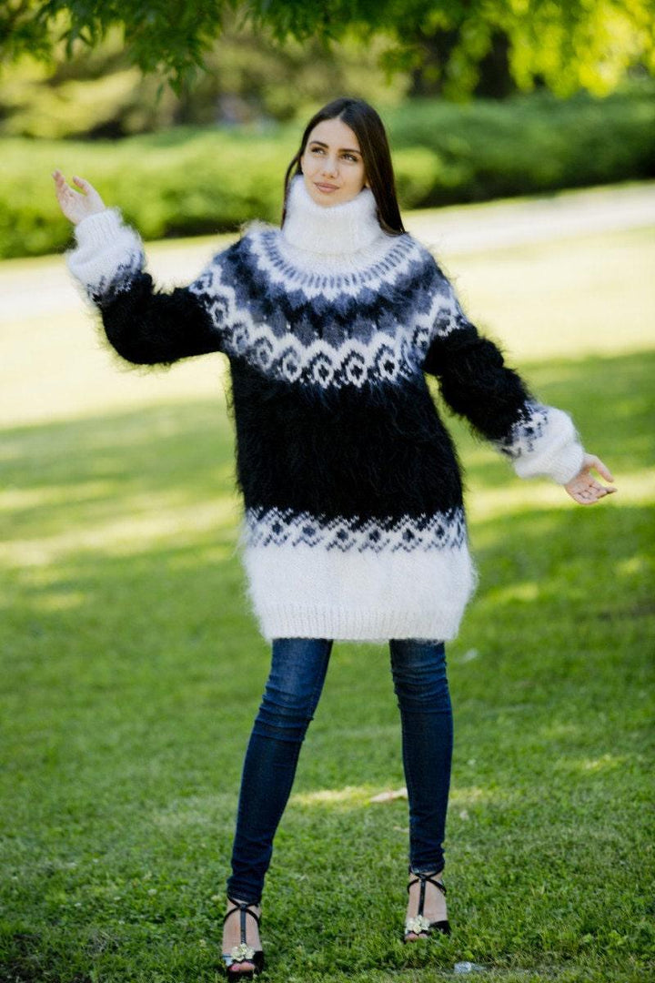 Fuzzy Mohair Sweater – Hand Knitted Icelandic Nordic Pullover T75