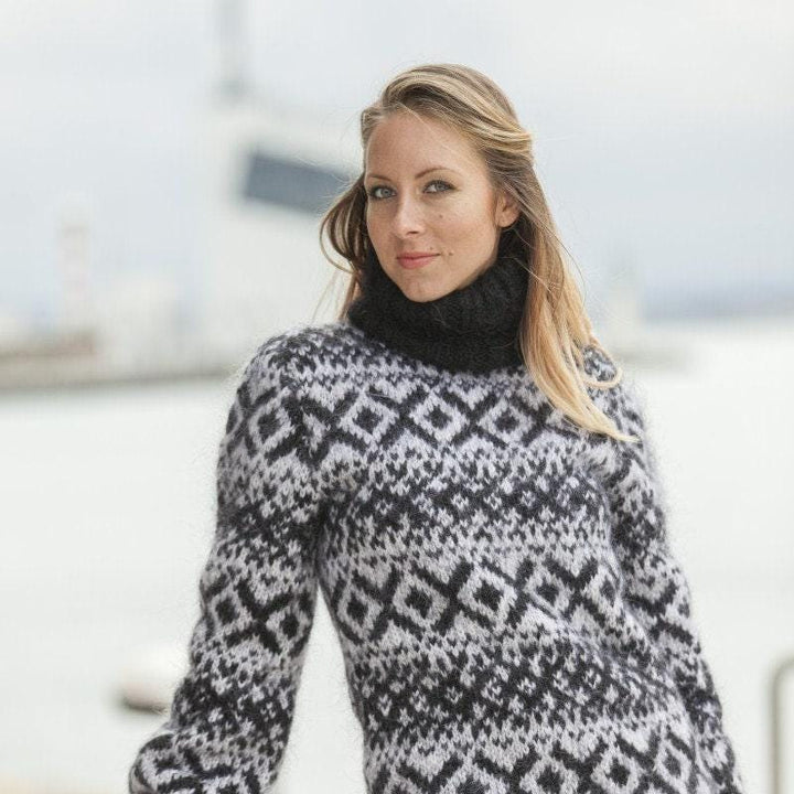 Black White Icelandic Mohair Sweater – Hand Knitted Nordic Turtleneck Pullover T458