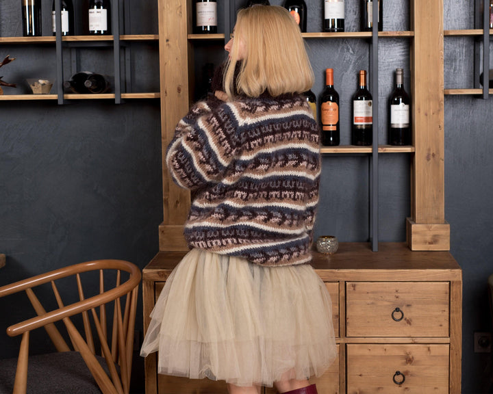 Scandinavian Wool Sweater – Hand Knitted Icelandic Brown Jumper T839W
