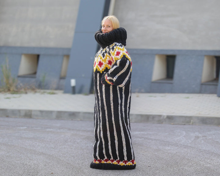 100% Merino Wool Sweater Dress, Extra Chunky Maxi Dress with 50 cm Turtleneck T1499