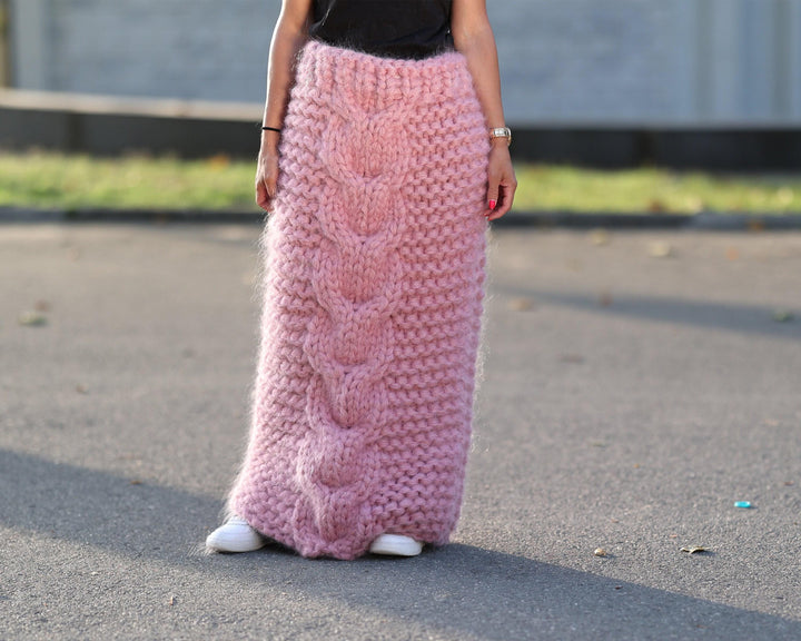 20 Strands Mohair Skirt, Extra Chunky Hand Knitted Cable Knit Fuzzy Skirt T1454