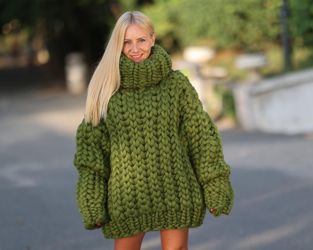 Extra Chunky Merino Wool Sweater with 50 cm Turtleneck, Hand Knitted Heavy Pullover T1448