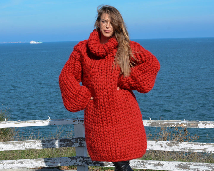 Chunky Knit Merino Sweater, Hand Knitted Super Bulky Wool Pullover T668W