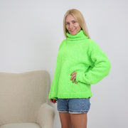 Ein Neon-Grüner Alpaka-Pullover, Größe 6XL - Handgestrickt, Elastischer Bouclé T1904