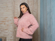 Ein in Größe 4XL erhältlicher, extraweicher Pullover T1126 aus Alpaka, Mohair und Merinowolle