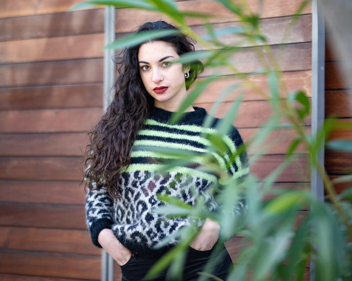 One available in size XL, Alpaca and merino wool mixhand knitted sweater T1063