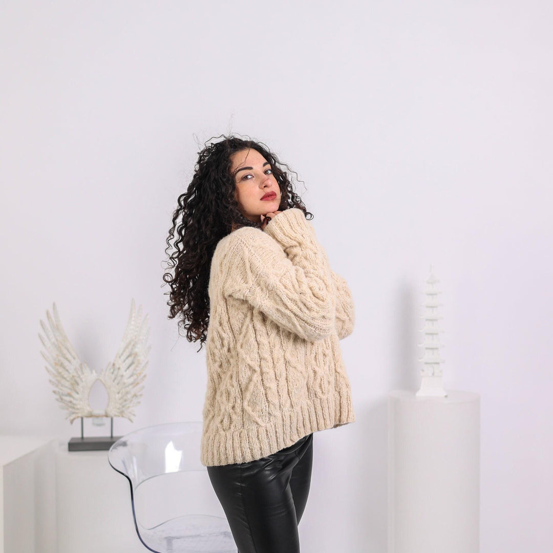 One available in size 4XL , Cable knit Sweater, Alpaca Superfine Crew Neck Jumper T1641
