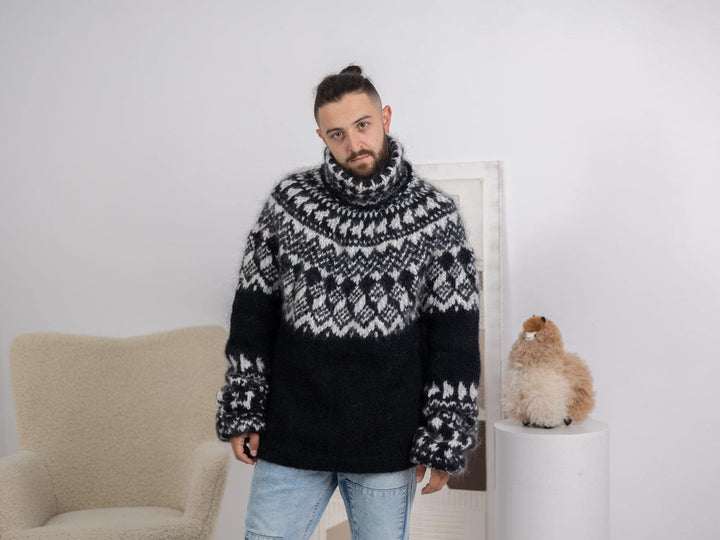 One available in Size 3XL, Norwegian Icelandic Men Mohair Sweater  T1689