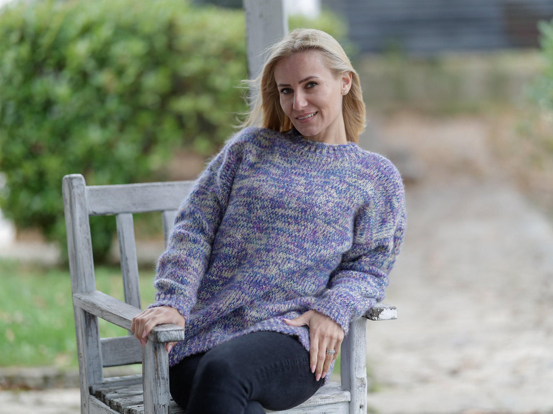 One available in size 3 xl , High quality Baby alpaca and merino mix sweater T1125