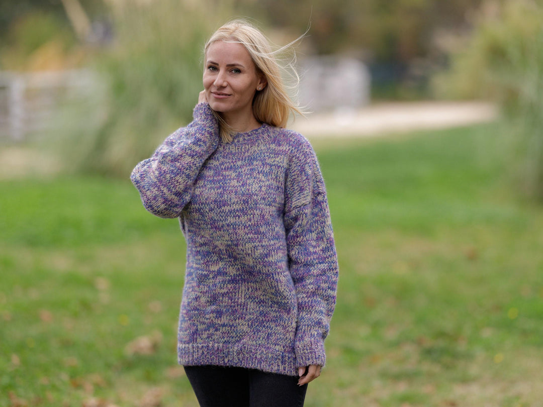 One available in size 3 xl , High quality Baby alpaca and merino mix sweater T1125